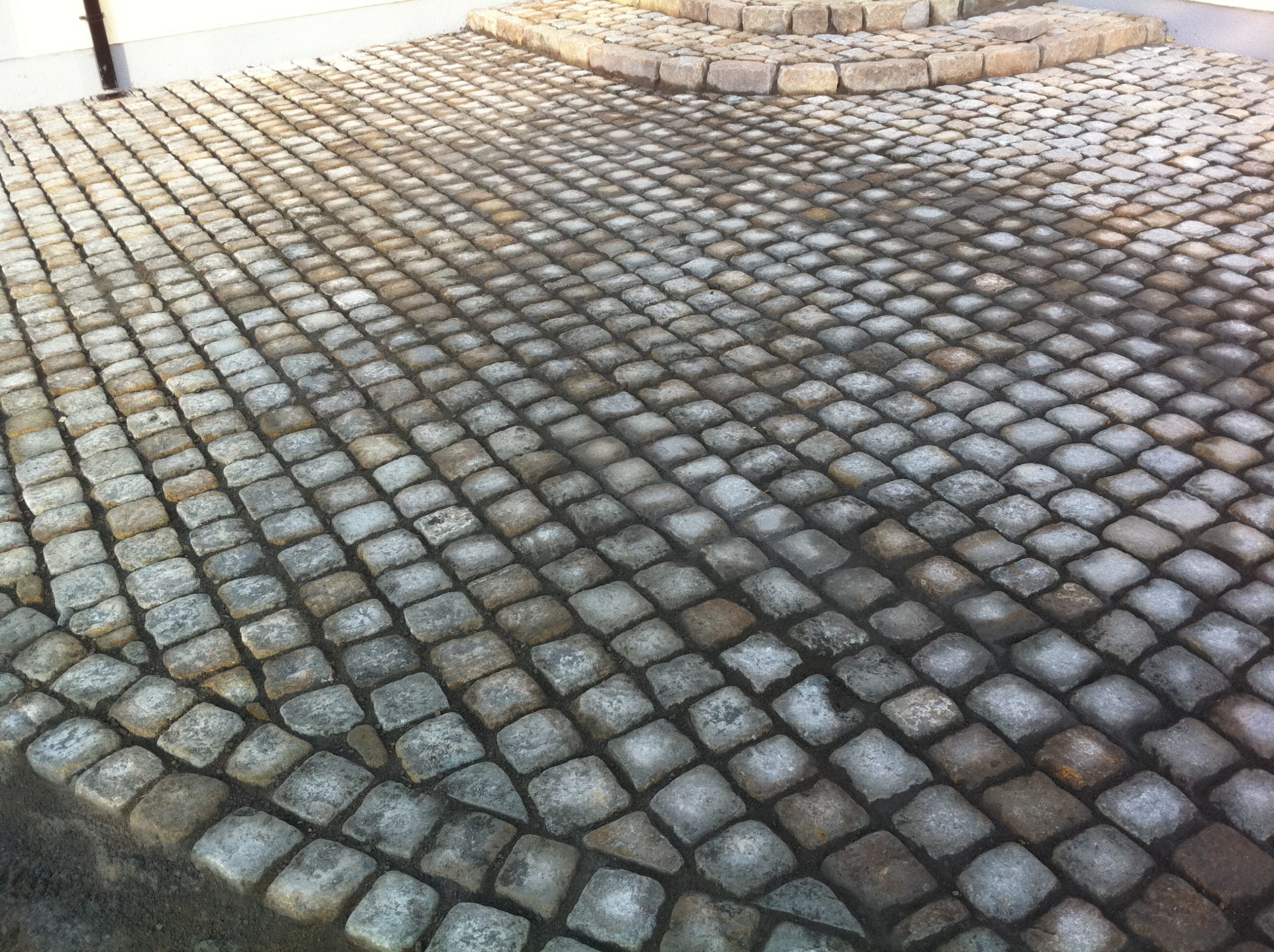 Tumbled Sandstone Cobble