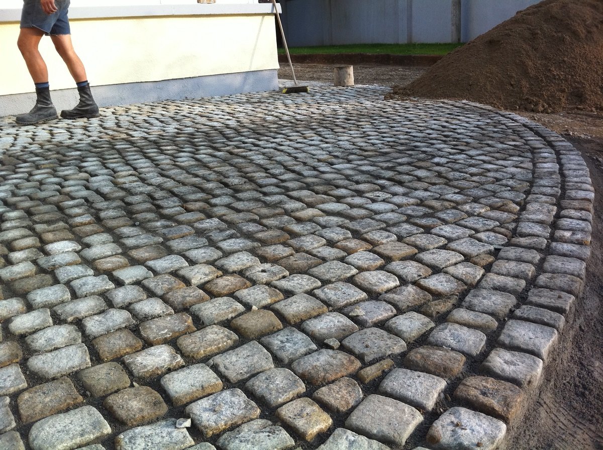 Tumbled Sandstone Cobble - Image 2